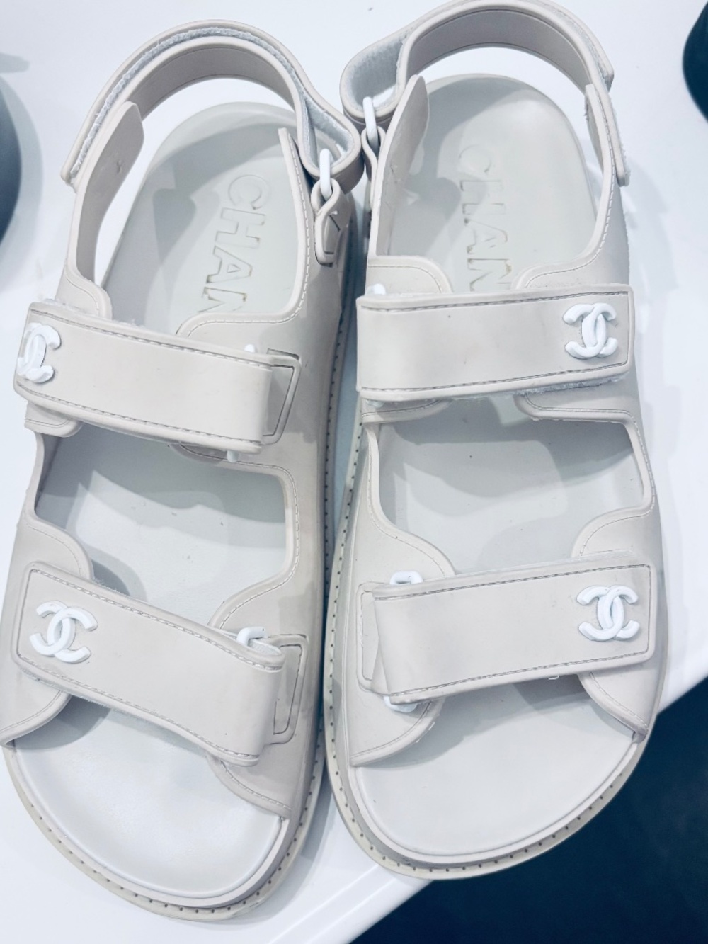CC cream Sandals